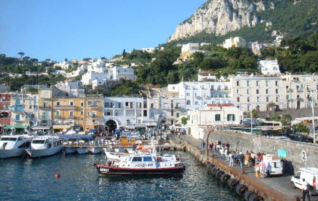 Capri Aquarium Family - Vacation Home Exteriör bild